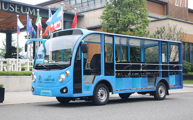 23座電動觀光車 23座電動觀光車