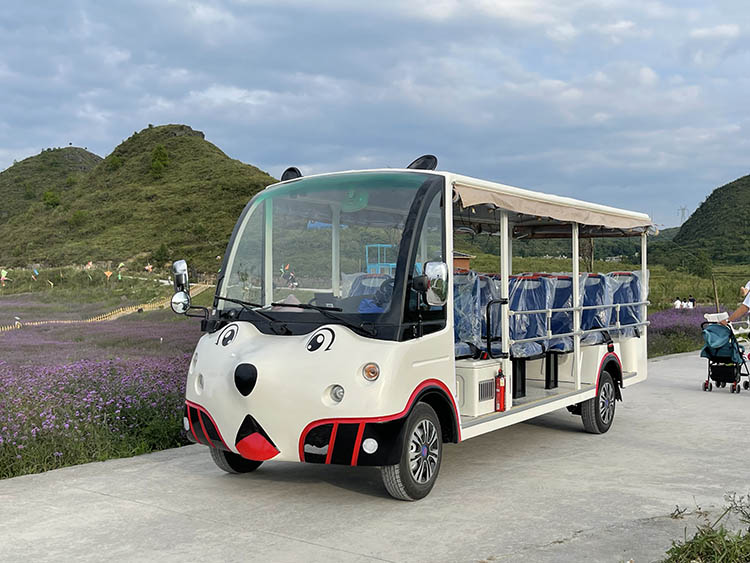 14座卡通電動觀光車 14座卡通電動觀光車